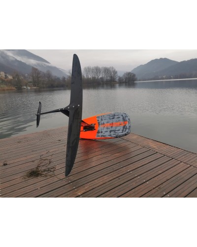 Pump hydrofoil board